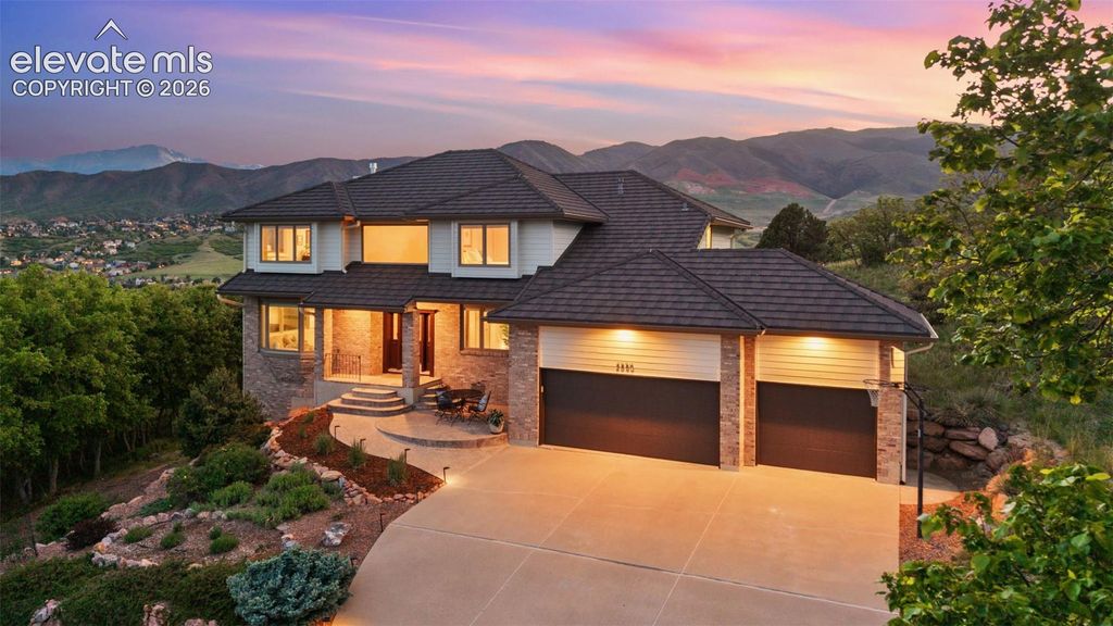 2550 Oak Hills Drive, Colorado Springs, CO 80919