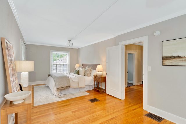 210 Woodrow Avenue, Chattanooga, TN 37415
