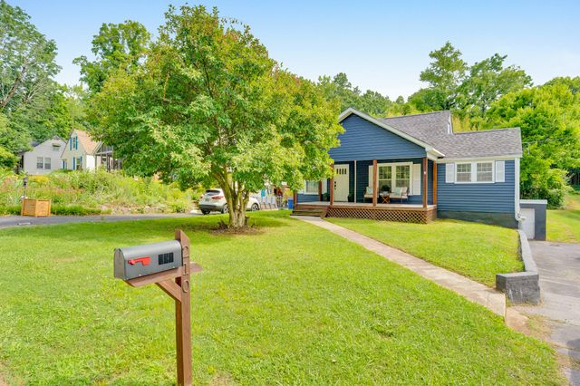 210 Woodrow Avenue, Chattanooga, TN 37415