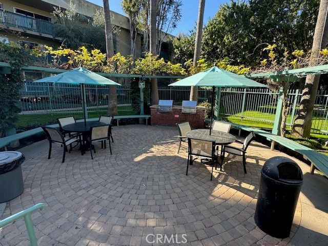 564 N Bellflower Boulevard 203, Long Beach, CA 90814