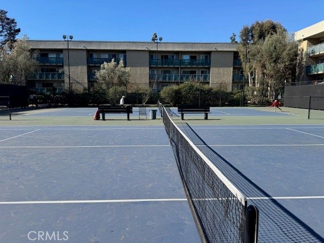 564 N Bellflower Boulevard 203, Long Beach, CA 90814