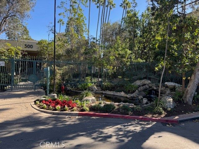 564 N Bellflower Boulevard 203, Long Beach, CA 90814