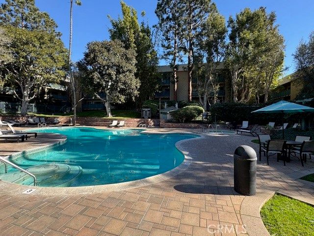 564 N Bellflower Boulevard 203, Long Beach, CA 90814