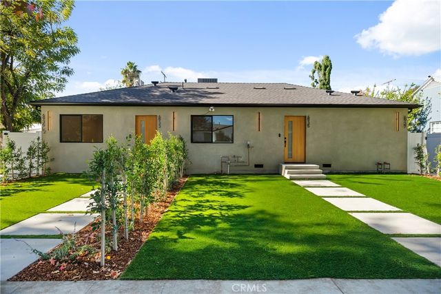 6937 Jellico Avenue, Lake Balboa, CA 91406