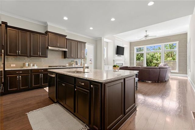 339 Bennington Place, Canton, GA 30115