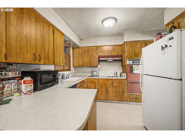5404 Ne CHATEAU Dr, Vancouver, WA 98661