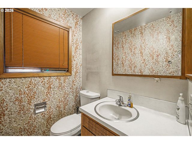 5404 Ne CHATEAU Dr, Vancouver, WA 98661
