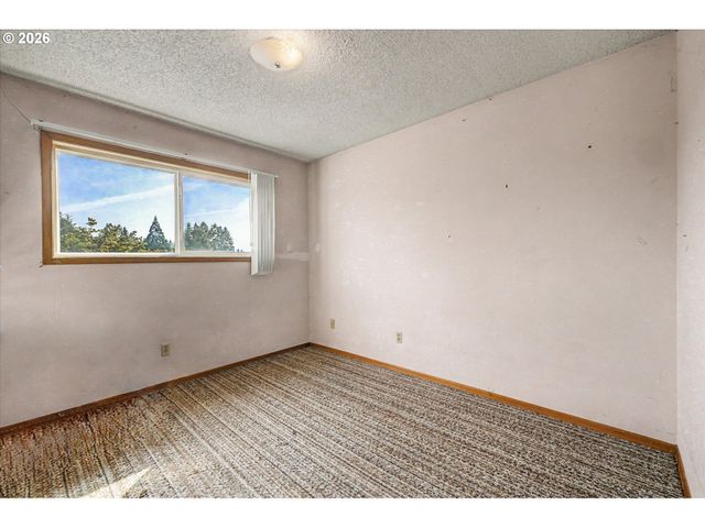 5404 Ne CHATEAU Dr, Vancouver, WA 98661
