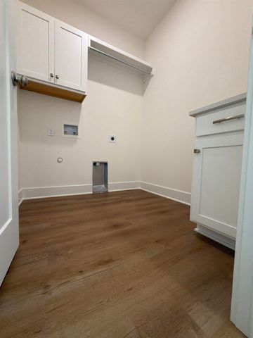 1149 Trek Cir, Goddard, KS 67052