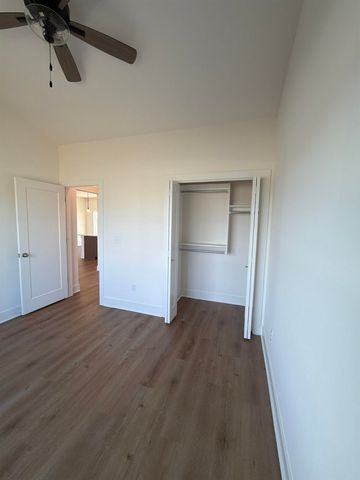 1149 Trek Cir, Goddard, KS 67052