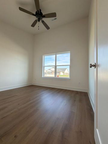 1149 Trek Cir, Goddard, KS 67052