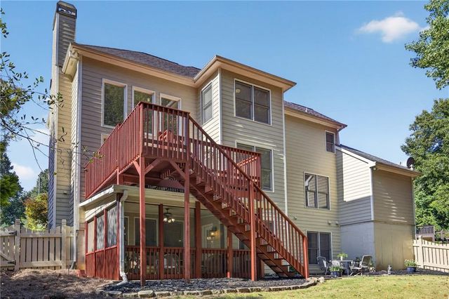 71 Ashdowne Way, Acworth, GA 30101