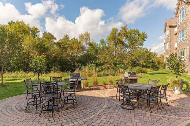 2670 Kelley Parkway 318, Long Lake, MN 55356