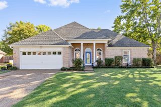 7877 HYMAN DR, Bartlett, TN 38133