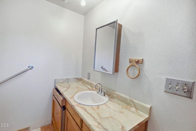 309 NE Terry Lane, Grants Pass, OR 97526