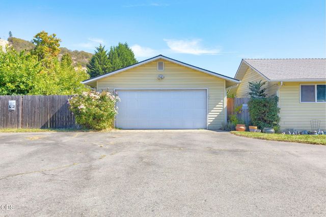 309 NE Terry Lane, Grants Pass, OR 97526