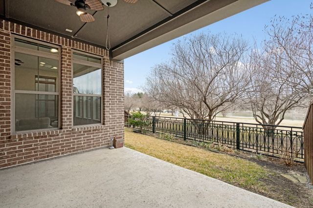 7044 Silverberry Street, Dallas, TX 75231