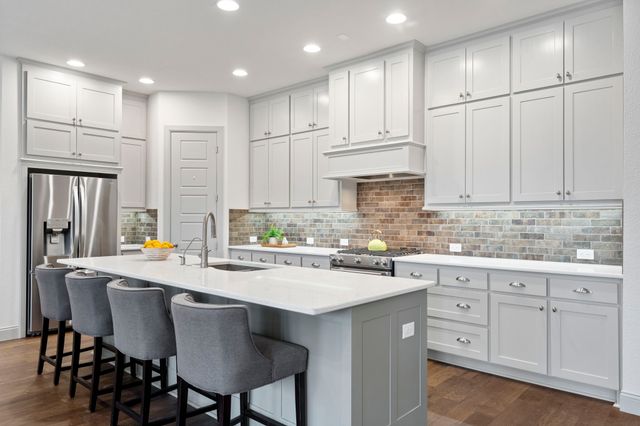 7044 Silverberry Street, Dallas, TX 75231