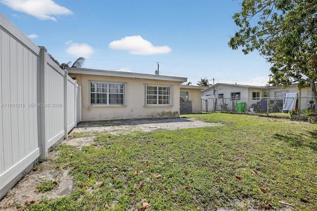 2521 NW 72nd Ave 2521, Sunrise, FL 33313