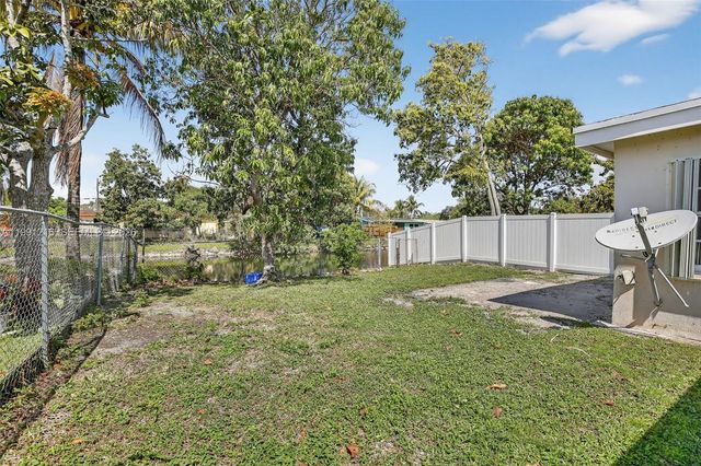 2521 NW 72nd Ave 2521, Sunrise, FL 33313