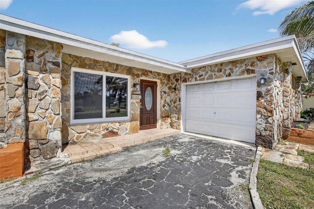 2521 NW 72nd Ave 2521, Sunrise, FL 33313