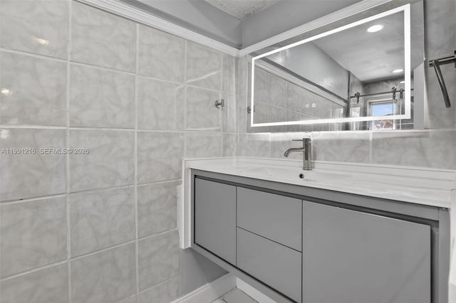 2521 NW 72nd Ave 2521, Sunrise, FL 33313