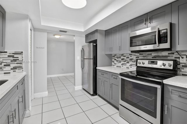 2521 NW 72nd Ave 2521, Sunrise, FL 33313
