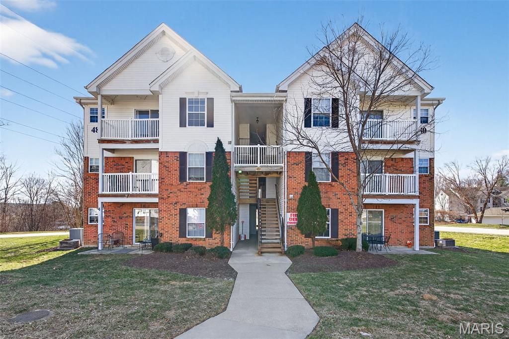 480 Benton Drive K, St Peters, MO 63376