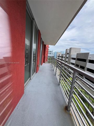 7875 NW 107th Avenue 504, Doral, FL 33178