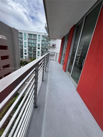 7875 NW 107th Avenue 504, Doral, FL 33178