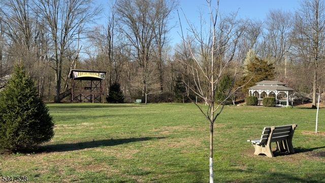 28 Church St, High Bridge Boro, NJ 08829