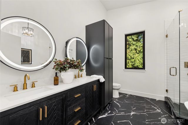 10399 NE Pine Way, Bainbridge Island, WA 98110