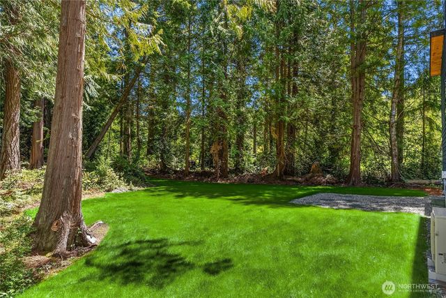10399 NE Pine Way, Bainbridge Island, WA 98110