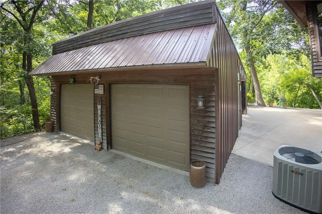 14599 RIDGEVIEW Drive, Excelsior Springs, MO 64024