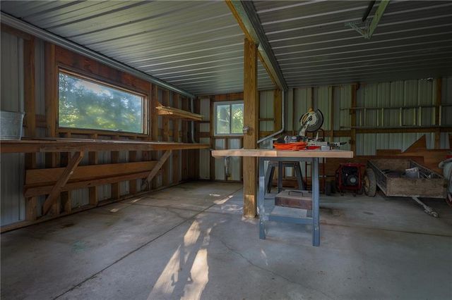 14599 RIDGEVIEW Drive, Excelsior Springs, MO 64024