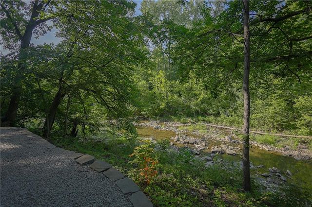 14599 RIDGEVIEW Drive, Excelsior Springs, MO 64024