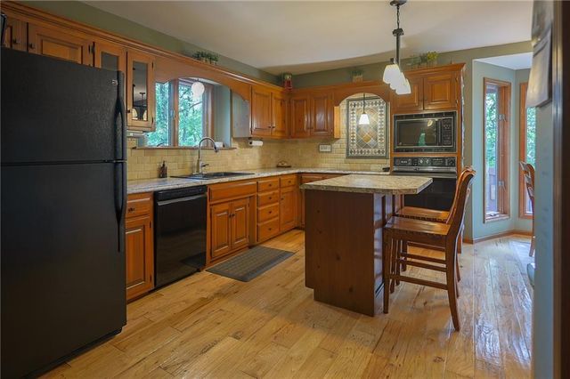 14599 RIDGEVIEW Drive, Excelsior Springs, MO 64024