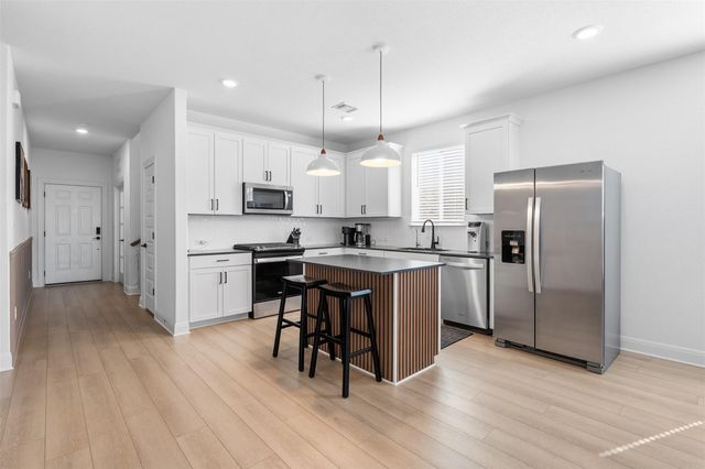 13217 Baccarac LN, Manor, TX 78653