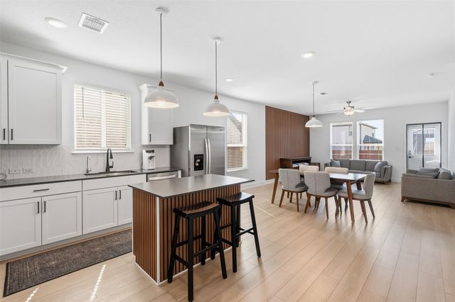 13217 Baccarac LN, Manor, TX 78653