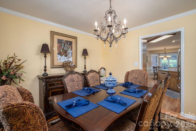 2928 Palmer Drive NE, Conover, NC 28613