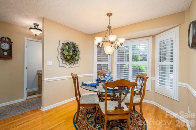 2928 Palmer Drive NE, Conover, NC 28613