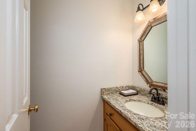 2928 Palmer Drive NE, Conover, NC 28613