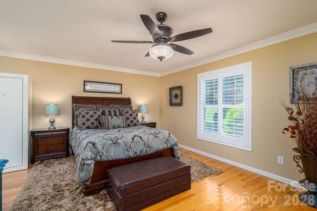 2928 Palmer Drive NE, Conover, NC 28613