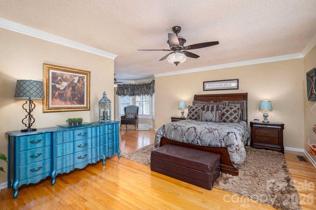 2928 Palmer Drive NE, Conover, NC 28613