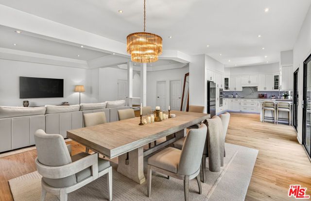 4475 Stern Avenue, Sherman Oaks, CA 91423