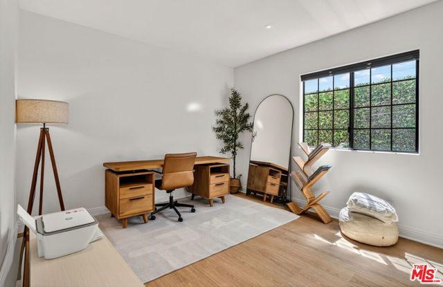4475 Stern Avenue, Sherman Oaks, CA 91423
