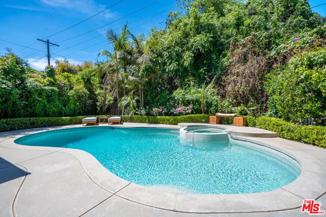 4475 Stern Avenue, Sherman Oaks, CA 91423