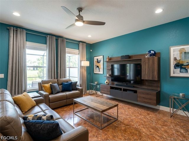 611 Clayton AVE, Lehigh Acres, FL 33972