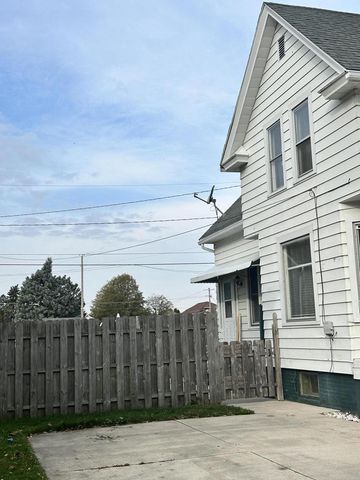 1702 N 12th STREET #1704, Sheboygan, WI 53081