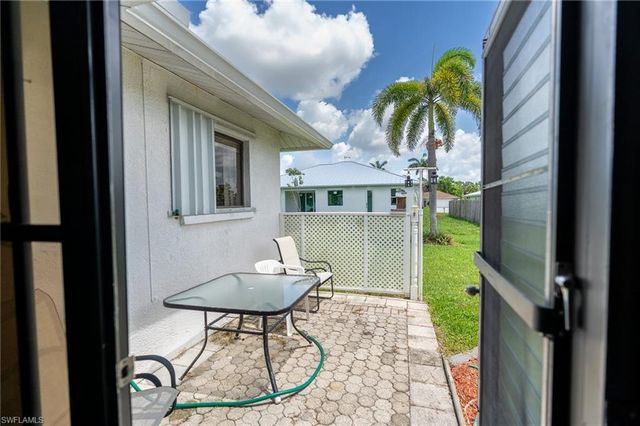 2223 NE 5th ST, Cape Coral, FL 33909